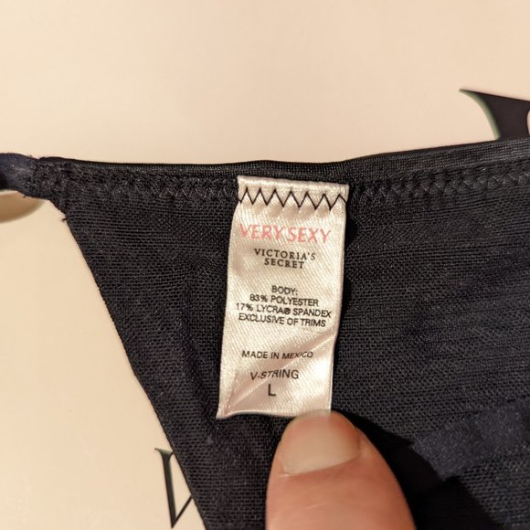 Very Rare Very Sexy Victoria's Secret Smooth V-String Ring Hardware - Picture 4 of 6